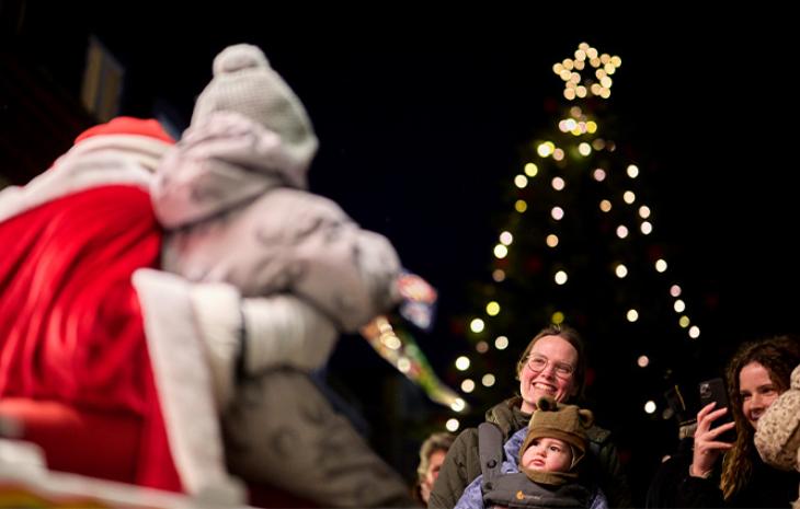 Jul i Assens Købstad - Juletræstænding